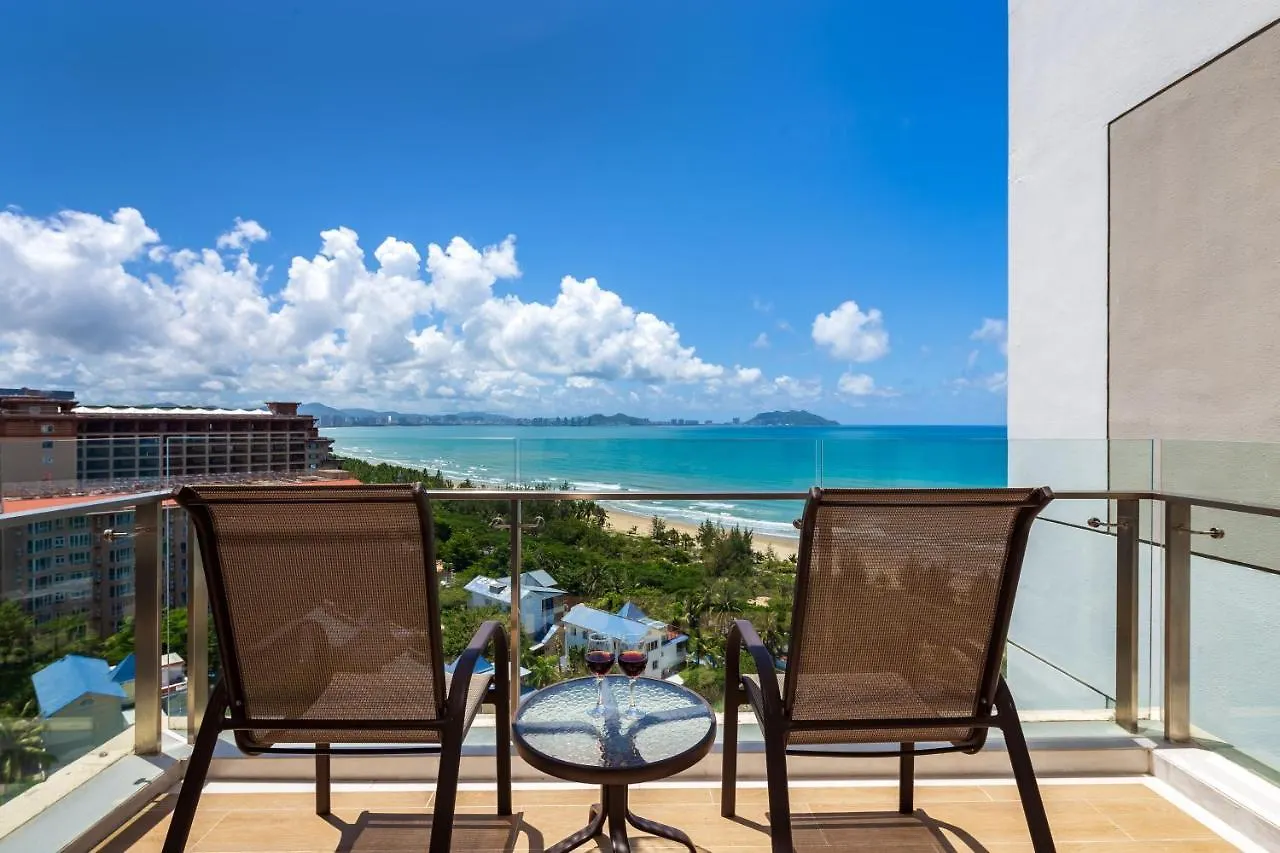 Sanya Seacube Holiday Hotel
