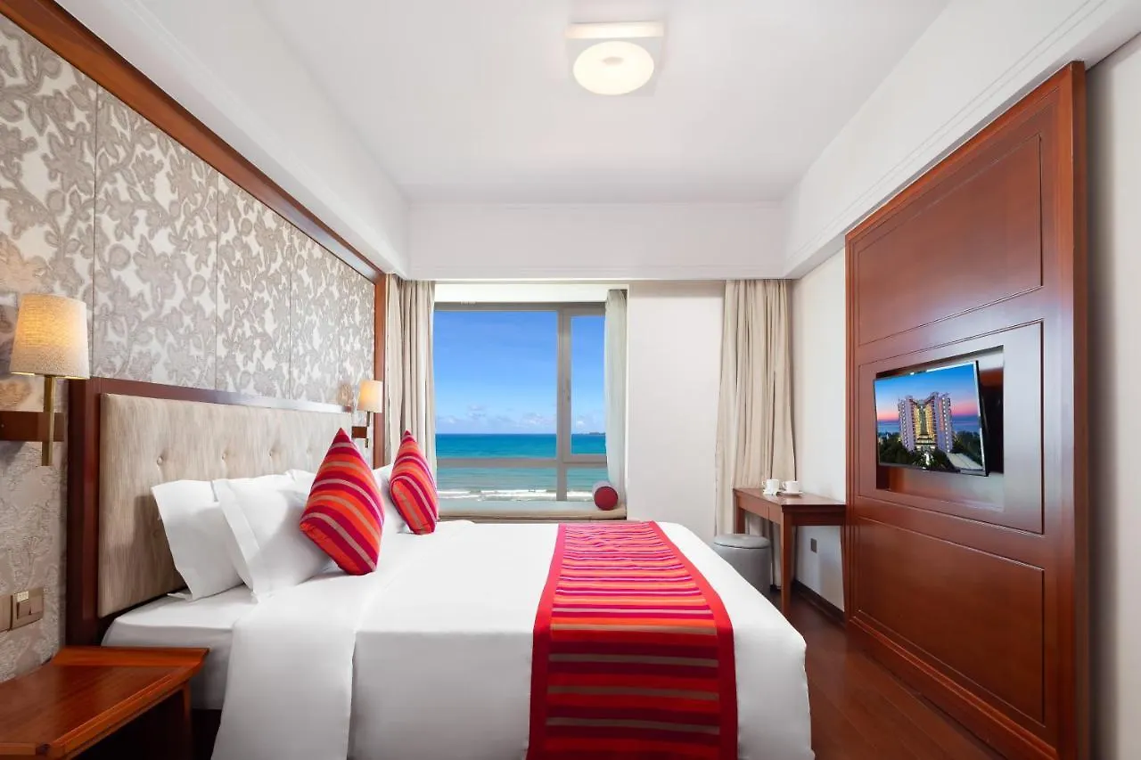 Sanya Seacube Holiday Hotel