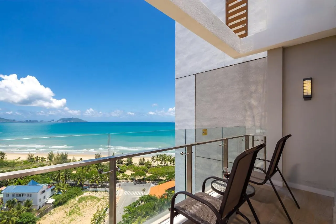 Sanya Seacube Holiday Hotel 5*,  Китай