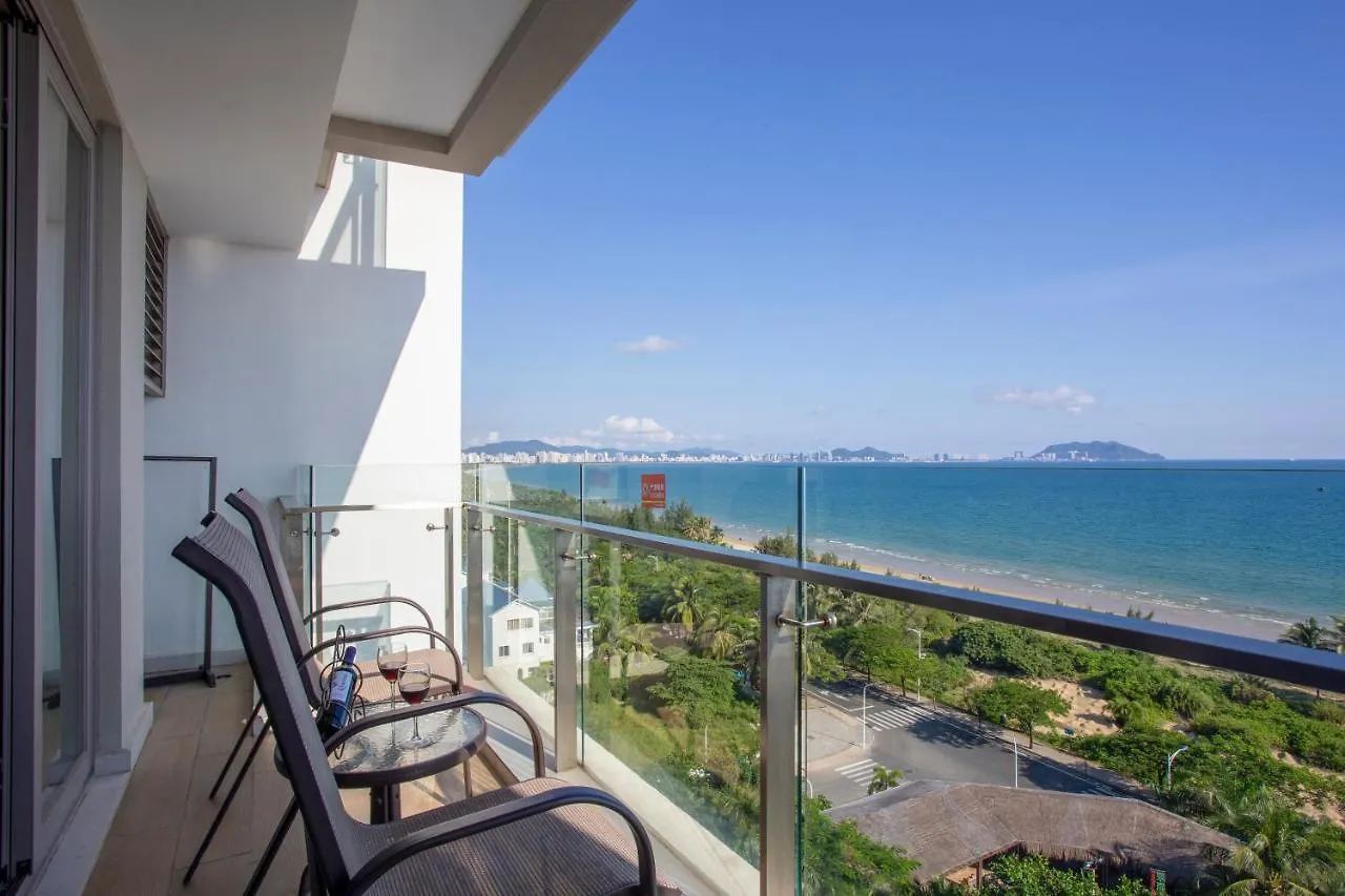 Sanya Seacube Holiday Hotel